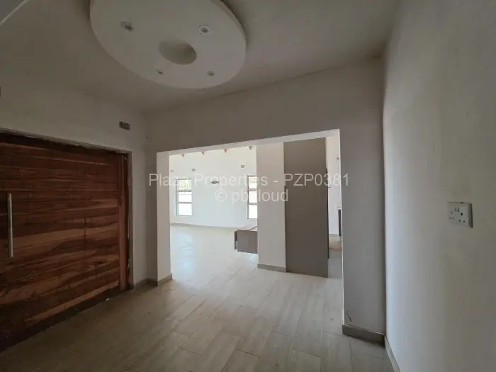 Townhouse/Complex/Cluster for Sale in Marlborough, Harare