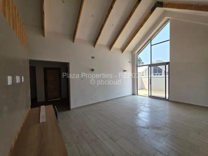 Townhouse/Complex/Cluster for Sale in Marlborough, Harare