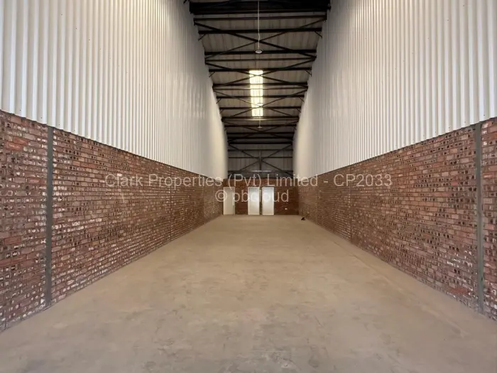 Commercial Property to Rent in Waterfalls, Harare