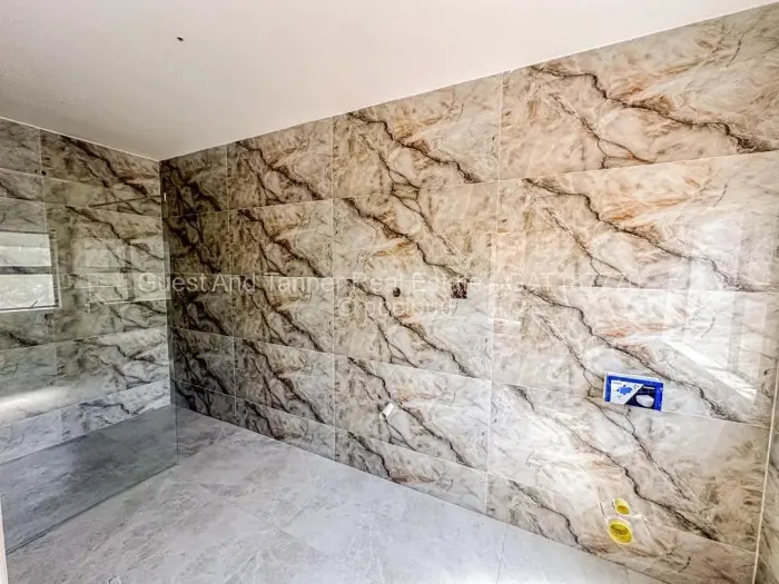 4 Bedroom House for Sale in Highlands, Harare