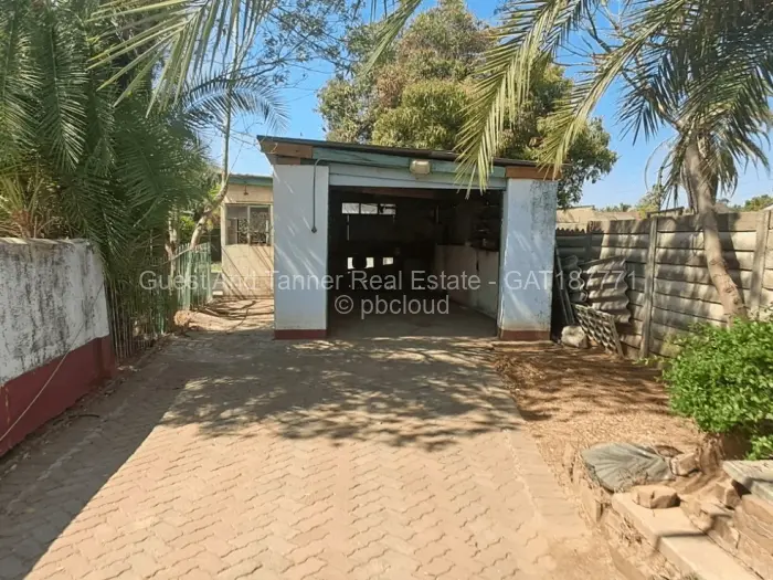 4 Bedroom House for Sale in Mabelreign, Harare