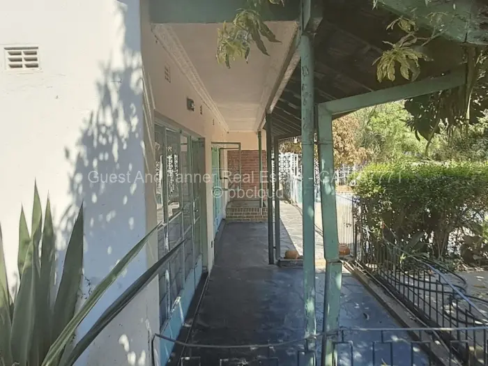 4 Bedroom House for Sale in Mabelreign, Harare