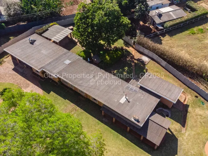 6 Bedroom House for Sale in Greystone Park, Harare