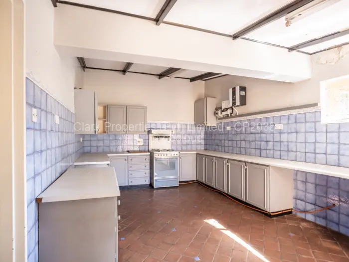 6 Bedroom House for Sale in Greystone Park, Harare
