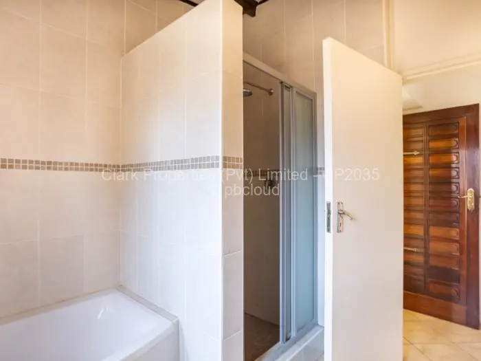 6 Bedroom House for Sale in Greystone Park, Harare