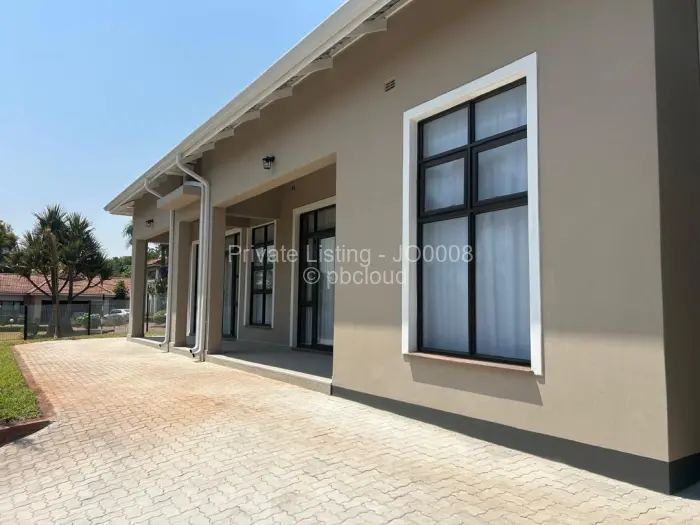 4 Bedroom House for Sale in Borrowdale Brooke, Harare