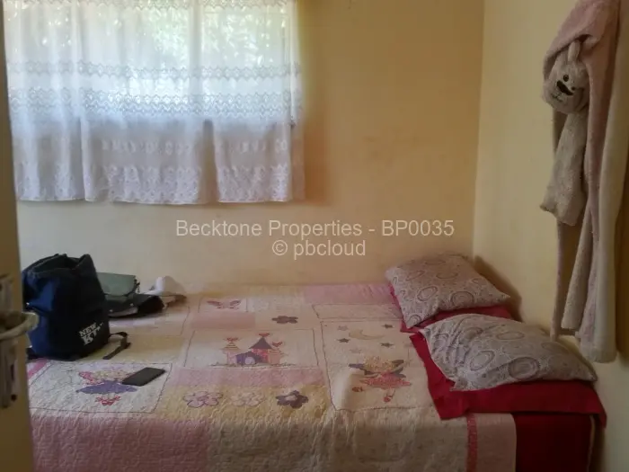 3 Bedroom House for Sale in Parklands, Bulawayo