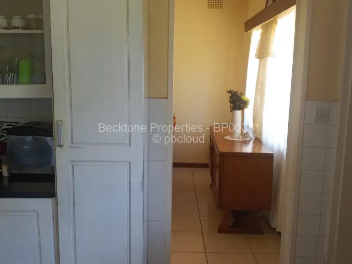 3 Bedroom House for Sale in Parklands, Bulawayo