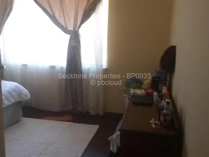 3 Bedroom House for Sale in Parklands, Bulawayo