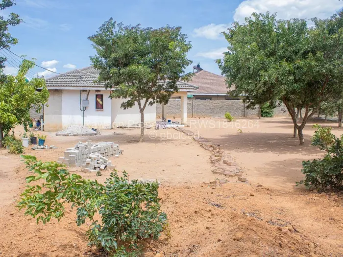 2 Bedroom Cottage/Garden Flat for Sale in Rockview, Harare