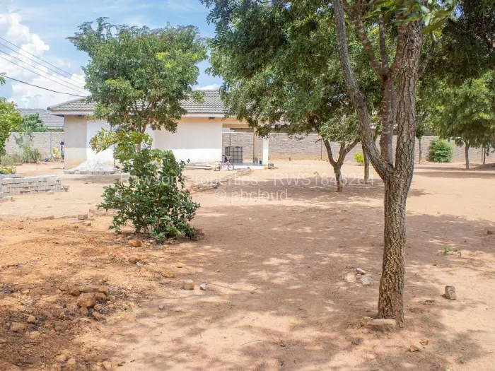 2 Bedroom Cottage/Garden Flat for Sale in Rockview, Harare