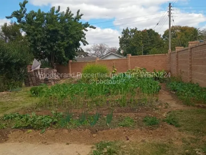 5 Bedroom House for Sale in Highlands, Harare