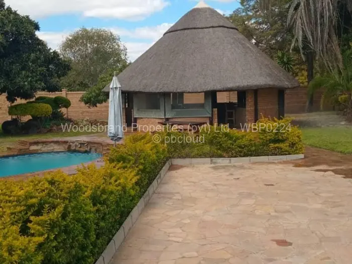 5 Bedroom House for Sale in Highlands, Harare