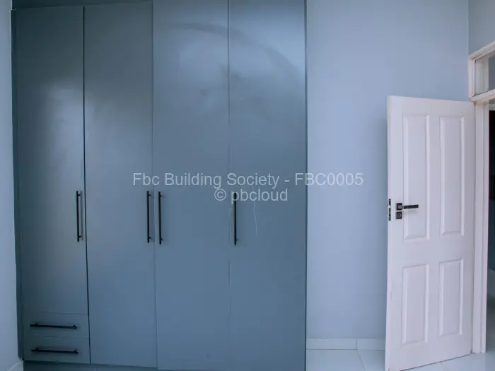 Townhouse/Cluster for Sale in Glen Lorne, Harare