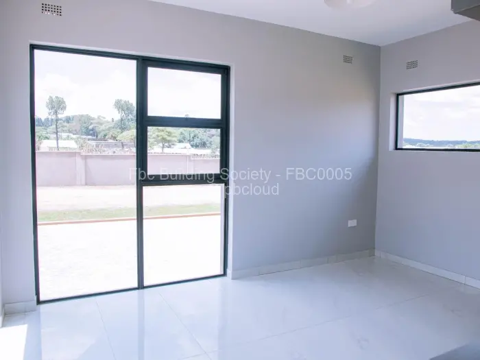 Townhouse/Cluster for Sale in Glen Lorne, Harare