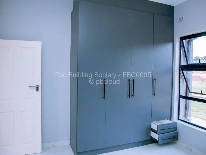 Townhouse/Cluster for Sale in Glen Lorne, Harare