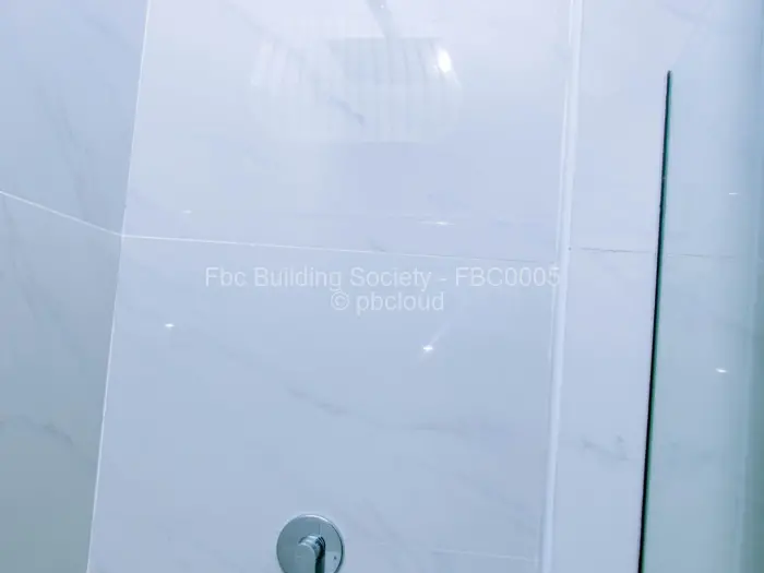 Townhouse/Cluster for Sale in Glen Lorne, Harare