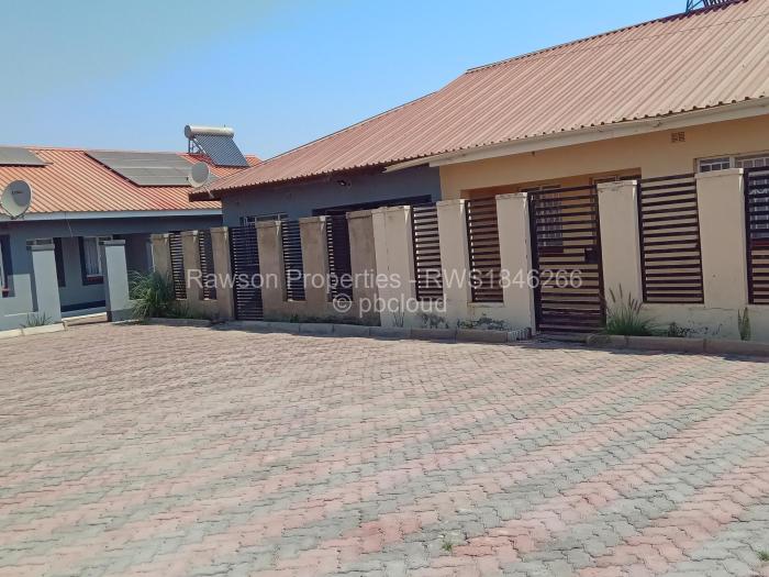 Flat/Apartment for Sale in Bluff Hill, Harare