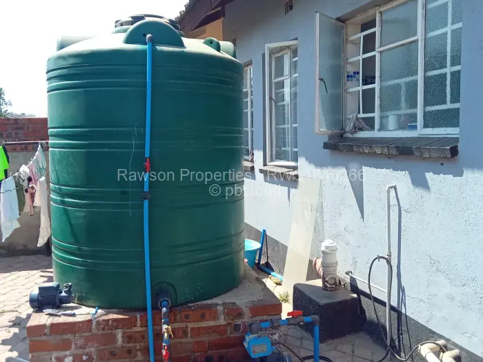 Flat/Apartment for Sale in Bluff Hill, Harare