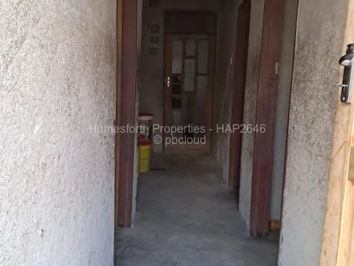 4 Bedroom House for Sale in Chitungwiza, Chitungwiza