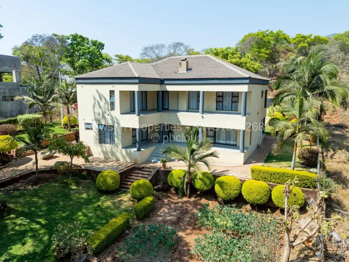 6 Bedroom House for Sale in Shawasha Hills, Harare