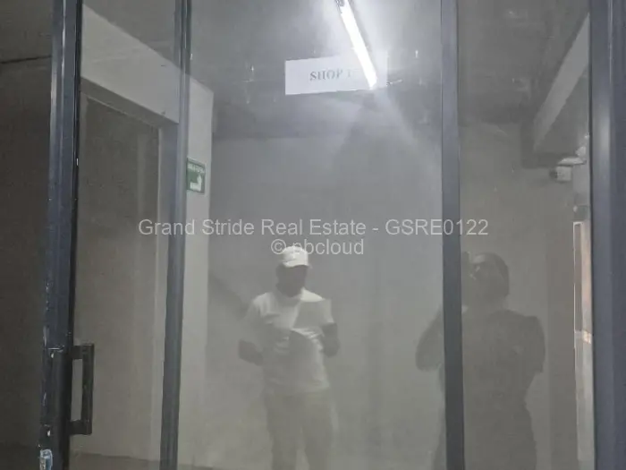 Commercial Property to Rent in Avenues