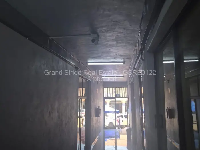 Commercial Property to Rent in Avenues