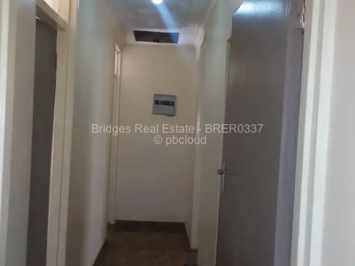 5 Bedroom House for Sale in Aspindale Park, Harare