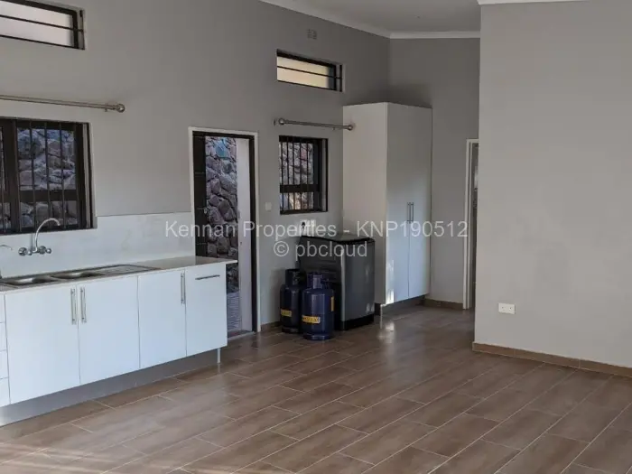 2 Bedroom Cottage/Garden Flat to Rent in Glen Lorne