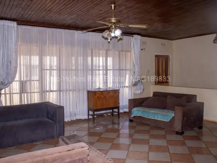 4 Bedroom House for Sale in Norton, Norton