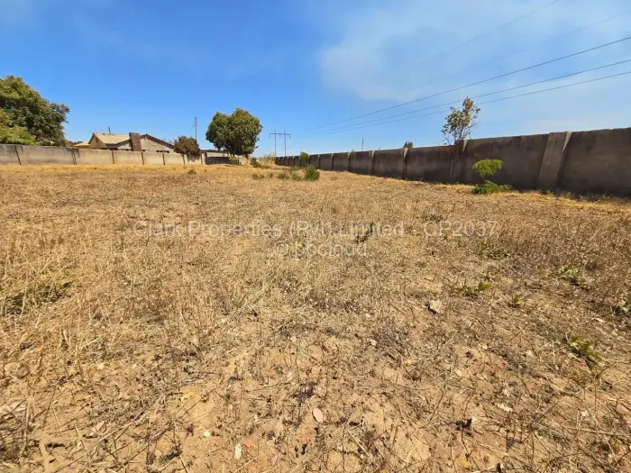 Residential Stand for Sale in Norton, Norton