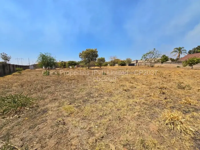 Residential Stand for Sale in Norton, Norton