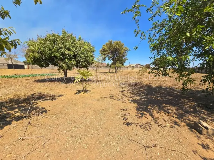 Residential Stand for Sale in Norton, Norton