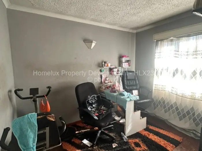 Flat/Apartment for Sale in Marlborough, Harare