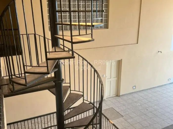 6 Bedroom House for Sale in Glen Lorne, Harare