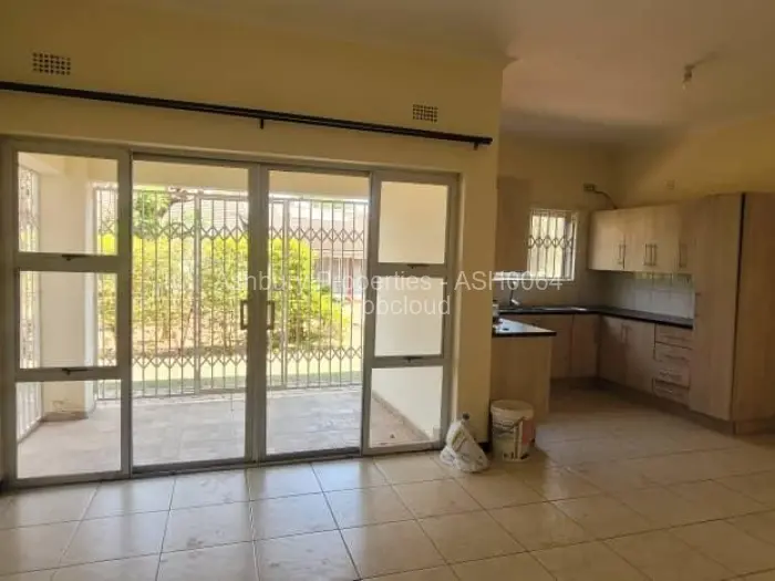 Flat/Apartment to Rent in Mount Pleasant