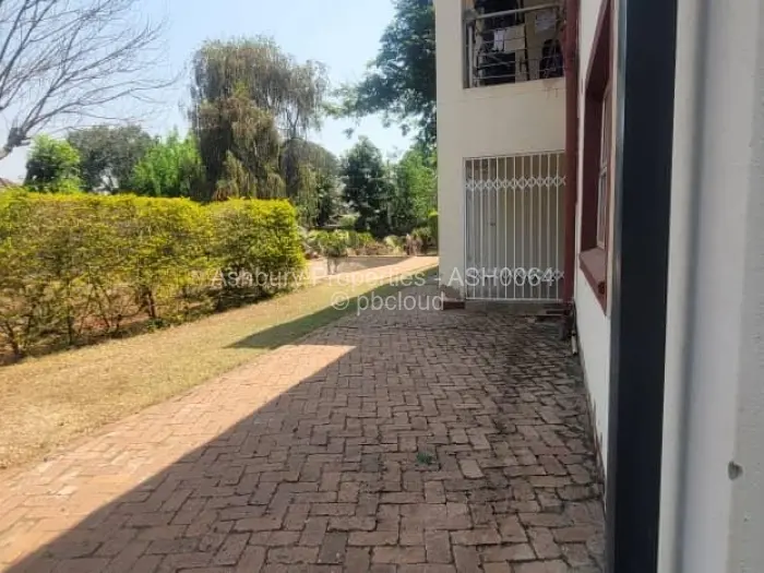 Flat/Apartment to Rent in Mount Pleasant