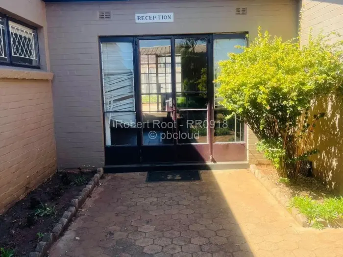Commercial Property to Rent in Bluff Hill