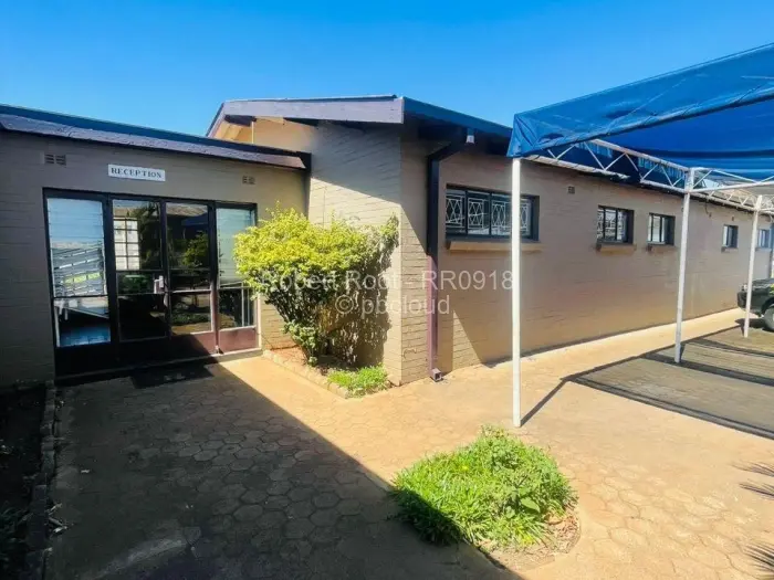 Commercial Property to Rent in Bluff Hill