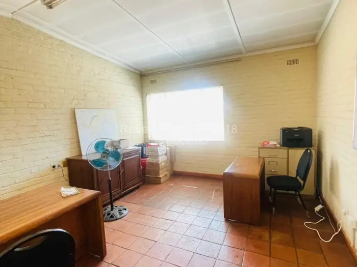 Commercial Property to Rent in Bluff Hill