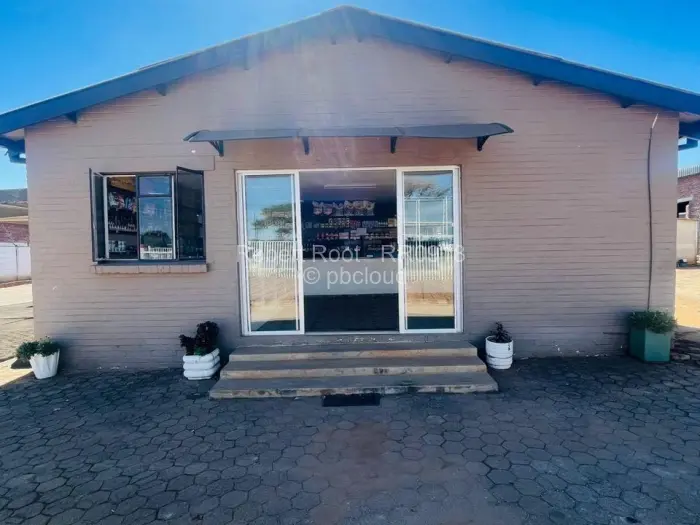 Commercial Property to Rent in Bluff Hill