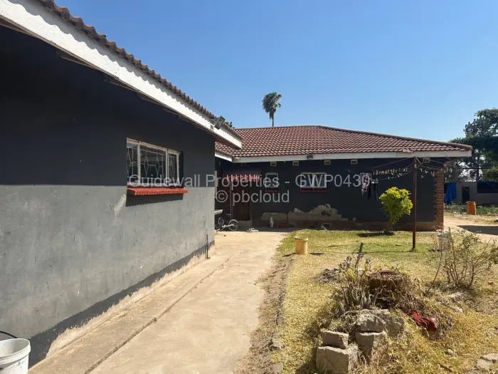 3 Bedroom House to Rent in Hatfield