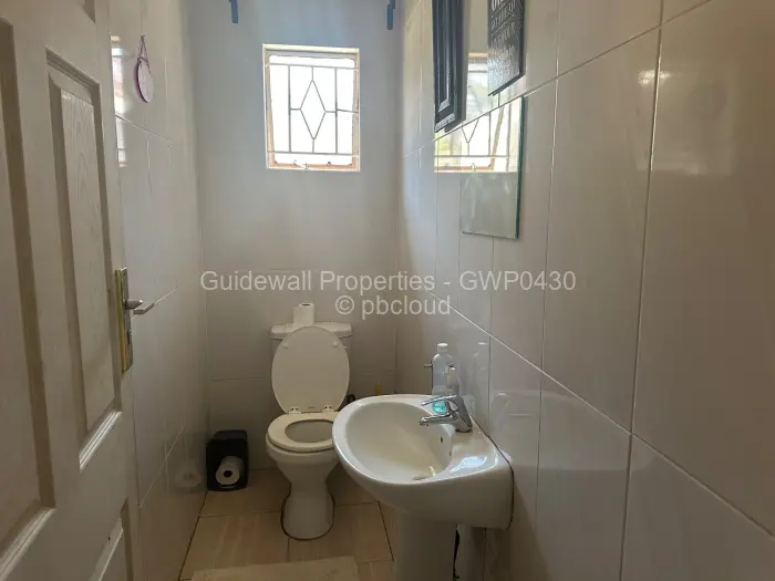 3 Bedroom House to Rent in Hatfield