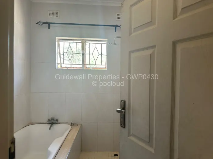 3 Bedroom House to Rent in Hatfield