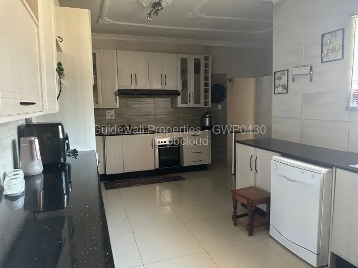 3 Bedroom House to Rent in Hatfield
