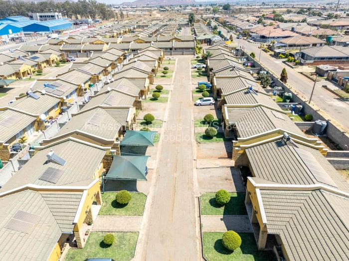 2 Bedroom Cottage/Garden Flat for Sale in Madokero Estates, Harare