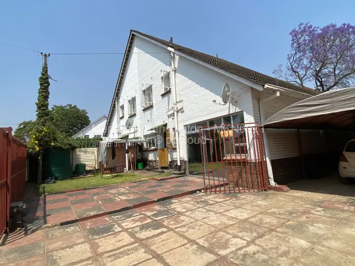 4 Bedroom Cottage/Garden Flat to Rent in Strathaven