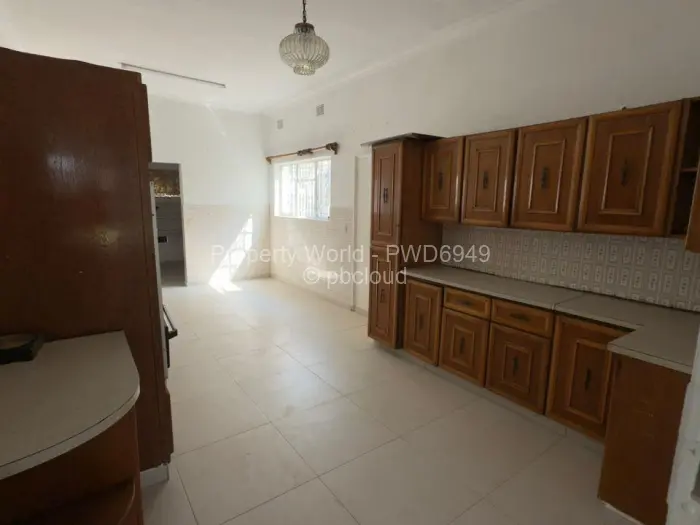 4 Bedroom House to Rent in Ridgeview