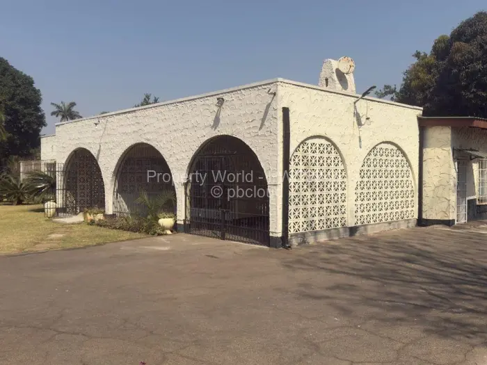 4 Bedroom House to Rent in Ridgeview