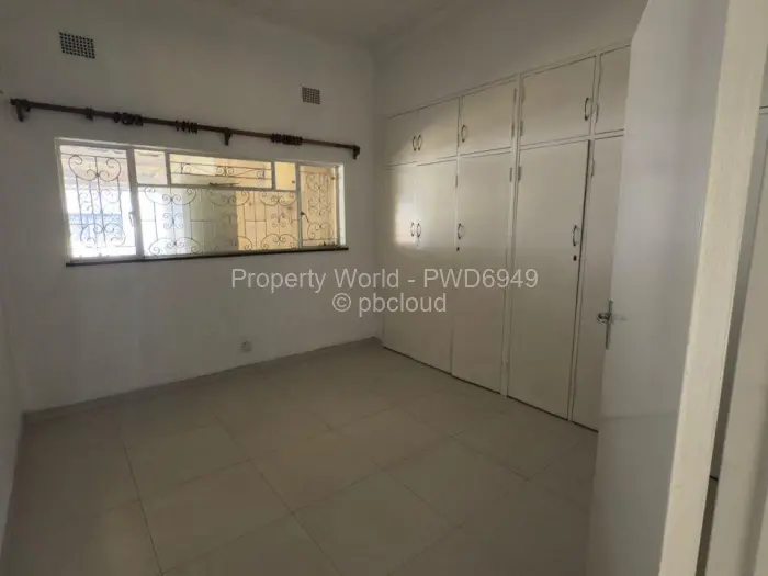 4 Bedroom House to Rent in Ridgeview